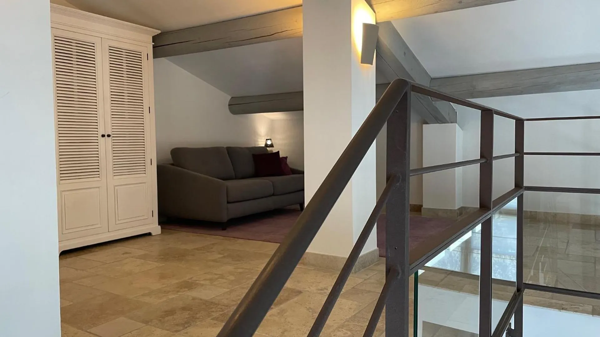 Holiday home Mas Des Cedres Villa Menerbes